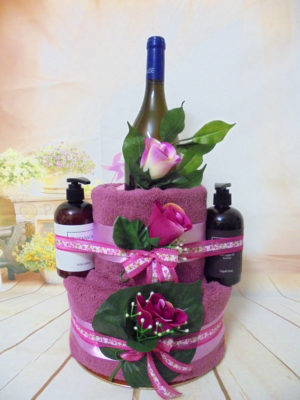 towel cake dark violete